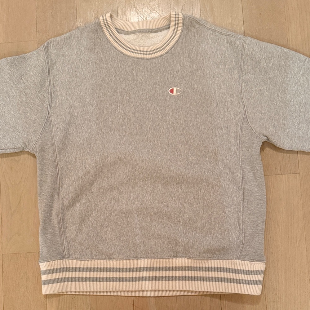 Champion Light Gray Crewneck Sweater